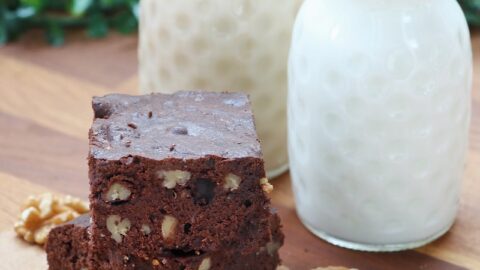 Brownie Vs Cake: What's The Difference? - Differencely